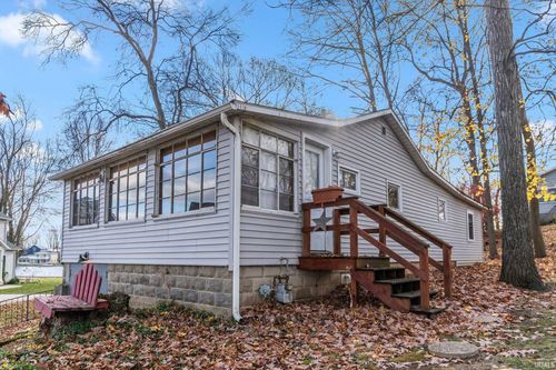 85 Ems B42e Ln, Leesburg, IN, 46538-9445 | Card Image