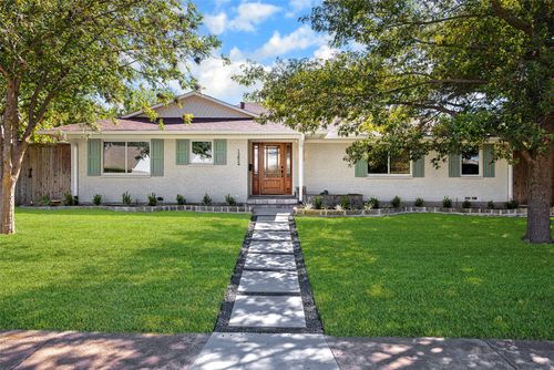 13824 Far Hills Ln, Dallas, TX, 75240-3737 | Card Image