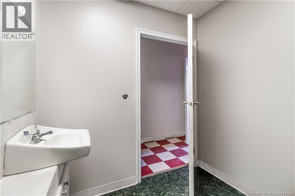 Commercial Sale in Moncton 4