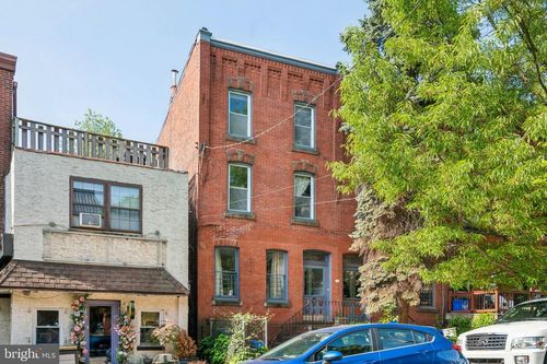 4310 Pine St, PHILADELPHIA, PA, 19104-3920 | Card Image