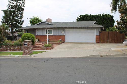 2306 Redlands, Newport Beach, CA, 92660 | Card Image