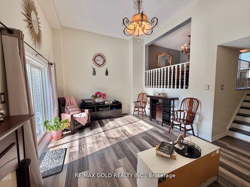 26-7707 Darcel Ave, Mississauga, ON, L4T3W9 | Card Image