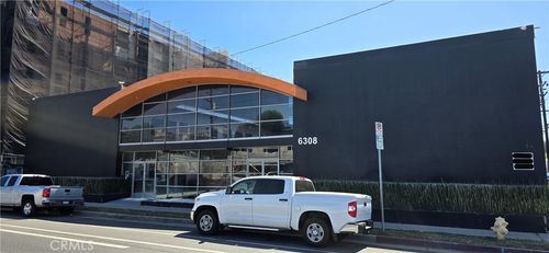 216-6308 Woodman Avenue, Van Nuys, CA, 91401 | Card Image