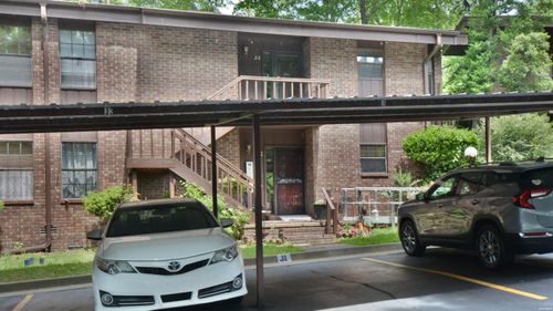 j-3-2315 Lakeshore Dr, Hot Springs, AR, 71913-5391 | Card Image