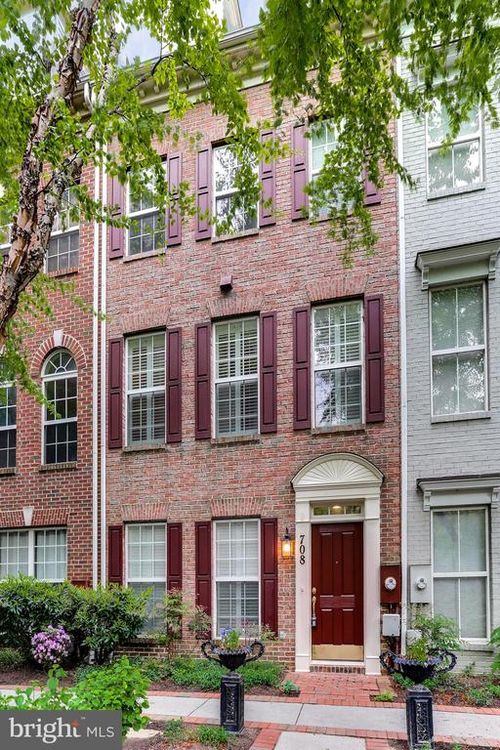 708 Capitol Square Pl Sw, WASHINGTON, DC, 20024-2409 | Card Image