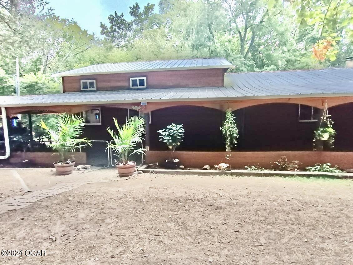 County Lane 122 , Carthage, MO 64836