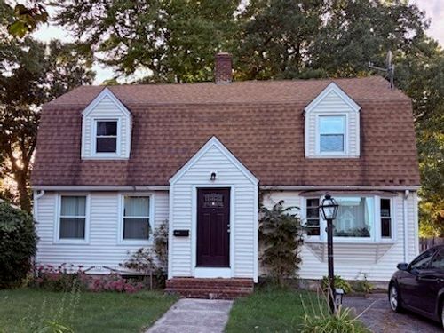 188 Bowles Park, Springfield, MA, 01104-1512 | Card Image