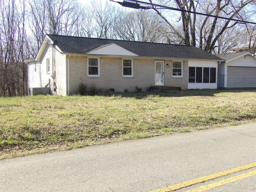 457 E Little Richland Rd, Waverly, TN, 37185-1150 | Card Image