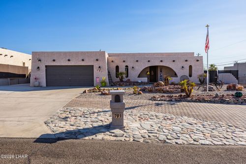 791 Papoose Dr, Lake Havasu City, AZ, 86406-8511 | Card Image