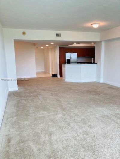 504 - 14951 Royal Oaks Ln, Condo with 2 bedrooms, 2 bathrooms and null parking in North Miami FL | Image 2