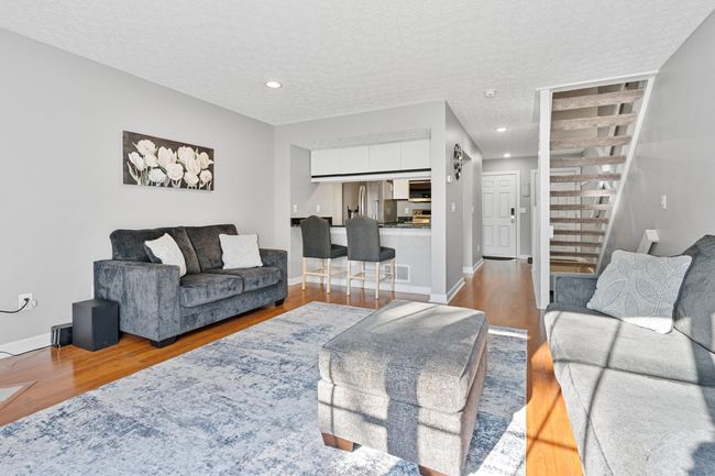 88B - 1814 Bennigan Dr, Condo with 2 bedrooms, 2 bathrooms and null parking in Hilliard OH | Image 11