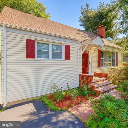3931 Tedrich Blvd, FAIRFAX, VA, 22031-3553 | Card Image