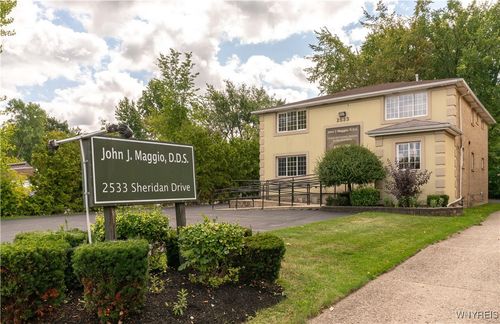 2533 Sheridan Dr, Tonawanda, NY, 14150-9409 | Card Image