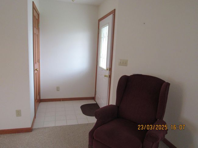 411 Chatham Rd, House other with 3 bedrooms, 2 bathrooms and null parking in Circleville OH | Image 8