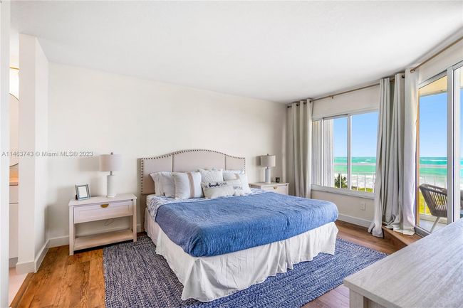405 - 3870 N Highway A1a, Condo with 2 bedrooms, 2 bathrooms and null parking in Hutchinson Island FL | Image 17