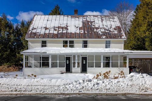 43 Hazen St, Norwich, VT, 05055-9306 | Card Image