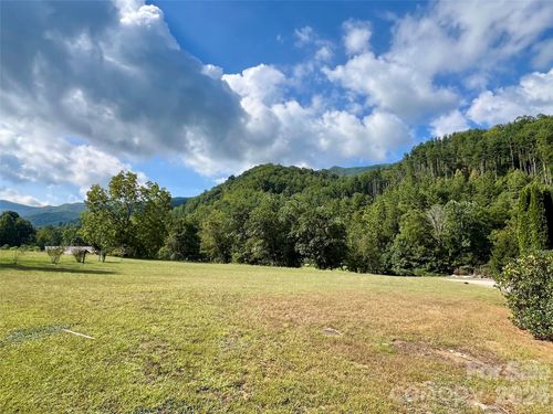 2-000 Shining Rock Dr, Canton, NC, 28716 | Card Image