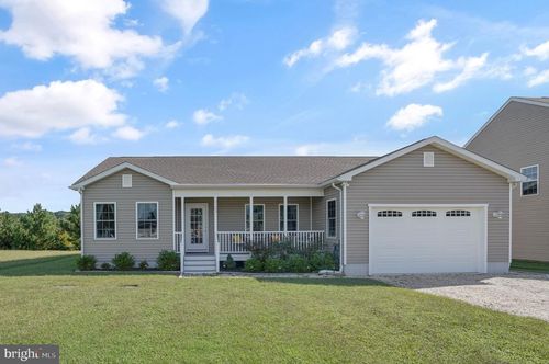 3150 Navigator Dr, GREENBACKVILLE, VA, 23356-2504 | Card Image