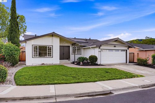 6738 Rancho Ct, Pleasanton, CA, 94588-4452 | Card Image