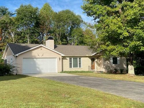 344 Meadows Rd, Sparta, TN, 38583-3973 | Card Image