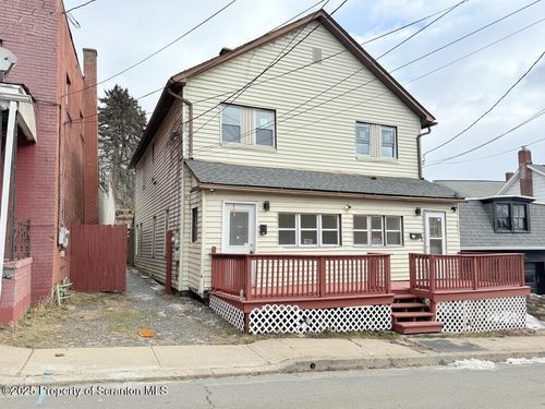 212 Center Ave, Plymouth, PA, 18651-1202 | Card Image