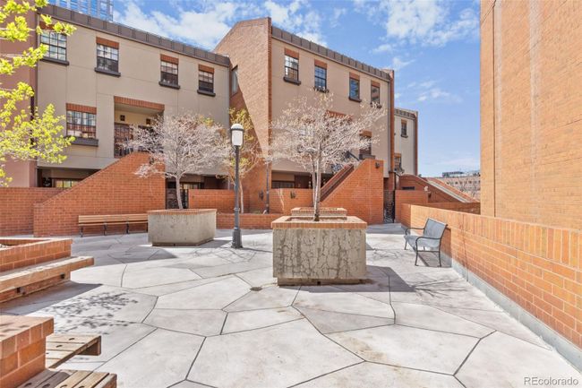 APT-5 - 1512 Larimer St, Condo with 3 bedrooms, 3 bathrooms and 2 parking in Denver CO | Image 39