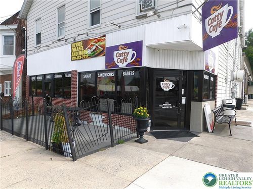 601 Front St, Catasauqua, PA, 18032-2411 | Card Image