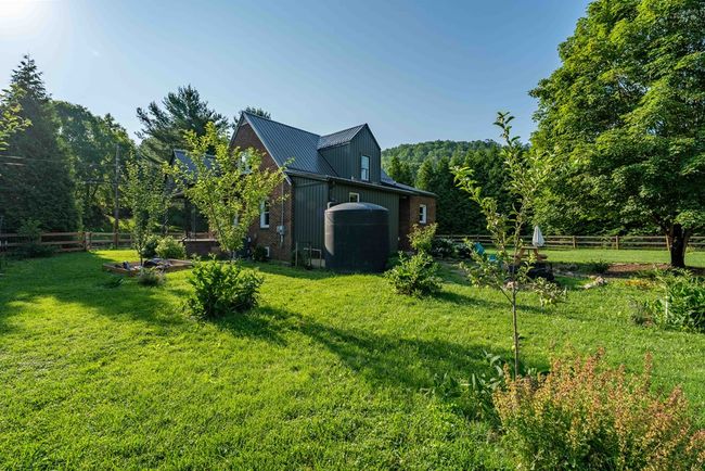 461 S Shady Ave, House other with 3 bedrooms, 3 bathrooms and null parking in Damascus VA | Image 38