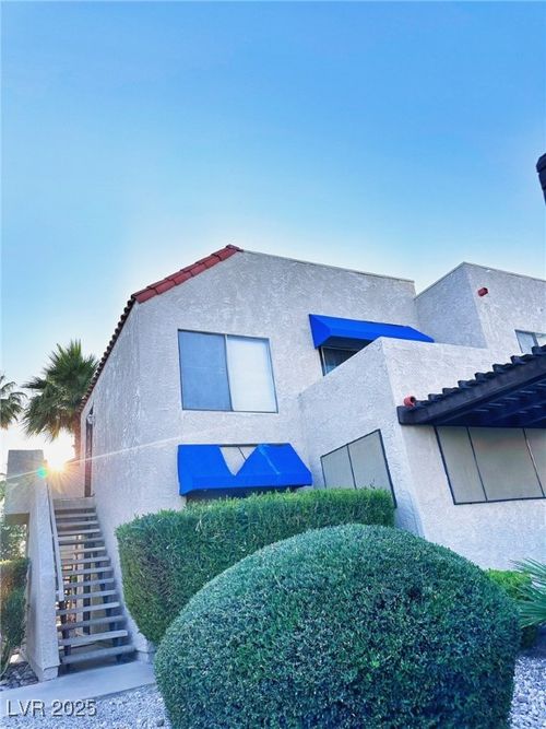 unit-46-4331 Sanderling Cir, Las Vegas, NV, 89103-1724 | Card Image