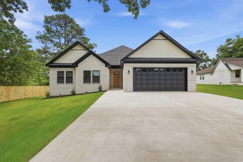 1304 E Maryland Ave, Sherwood, AR, 72120-2996 | Card Image