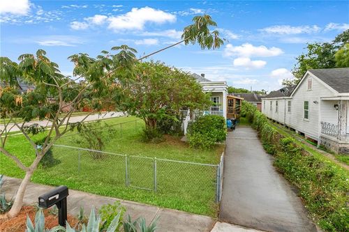 4433 Allen St, New Orleans, LA, 70122-3006 | Card Image