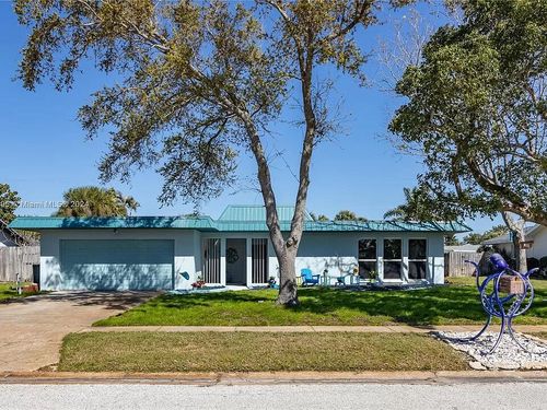 226 Sand Pine Rd, Indialantic, FL, 32903-2116 | Card Image