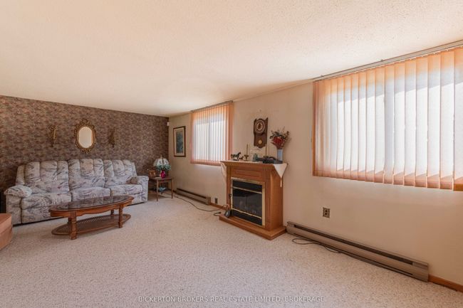 13 Garden St, House other with 3 bedrooms, 2 bathrooms and 4 parking in Lansdowne ON | Image 28