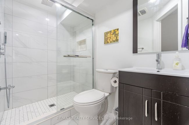9 Pluto Dr, House attached with 4 bedrooms, 3 bathrooms and 2 parking in Brampton ON | Image 41