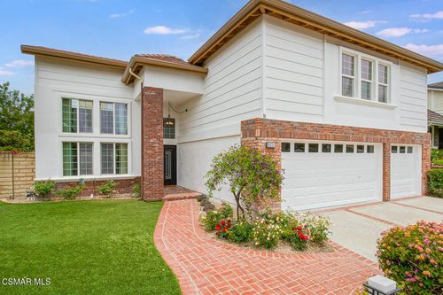 2111 Peak Pl, Thousand Oaks, CA, 91362-4667 | Card Image