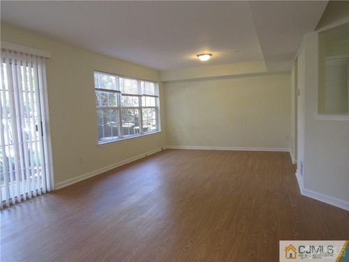 701 Stony Brook Way, North Brunswick, NJ, 08902-4584 | Card Image