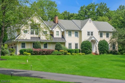 60 Dogwood Ln, Skillman, NJ, 08558-1301 | Card Image