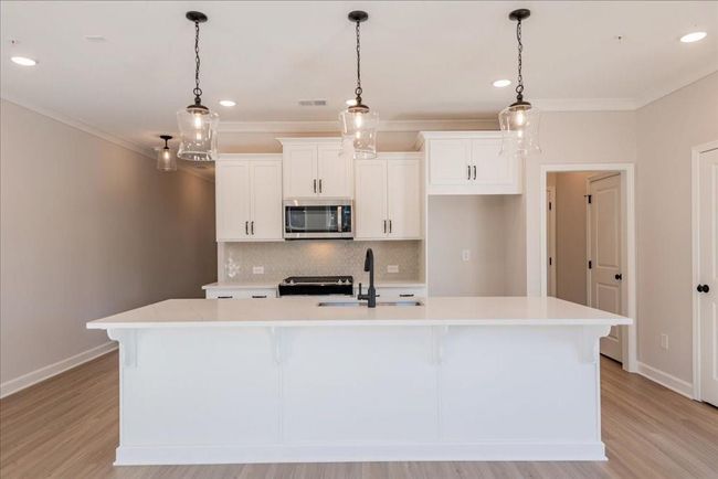 154 Bluffington Way, Townhouse with 3 bedrooms, 3 bathrooms and null parking in Marietta GA | Image 13