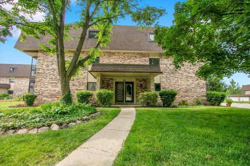apt-d-9178 South Rd, Palos Hills, IL, 60465-2136 | Card Image