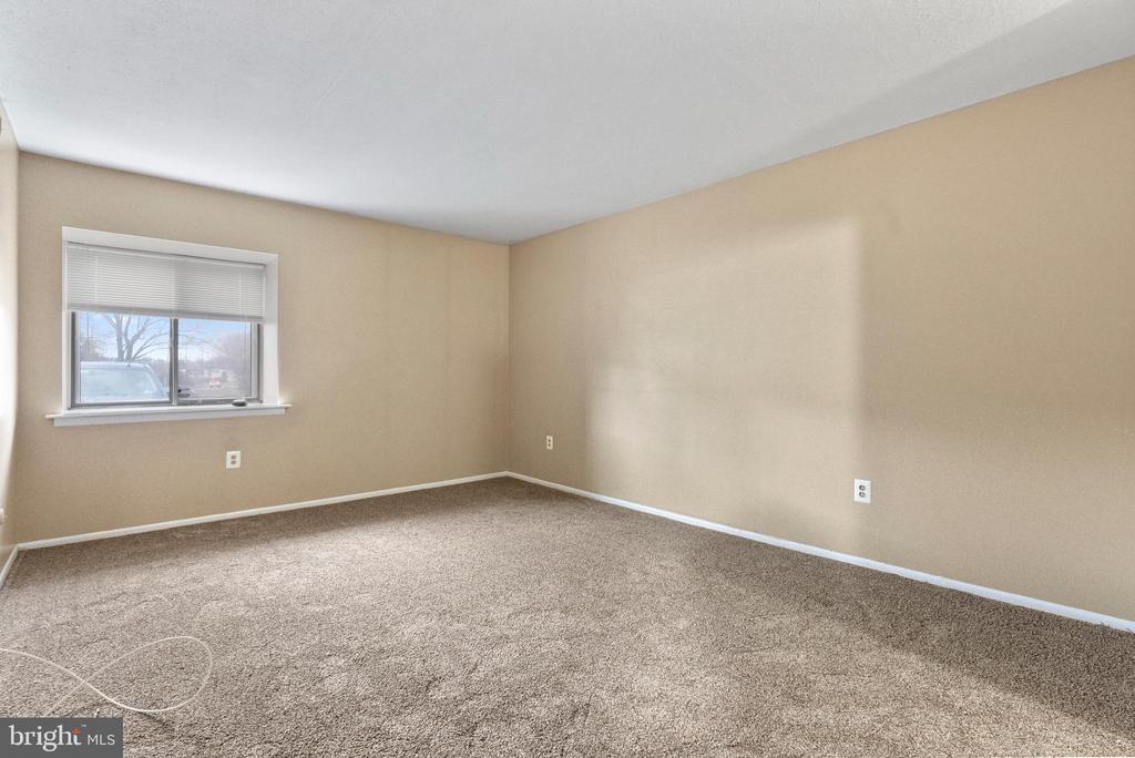 Residential Lease in MARLTON 3