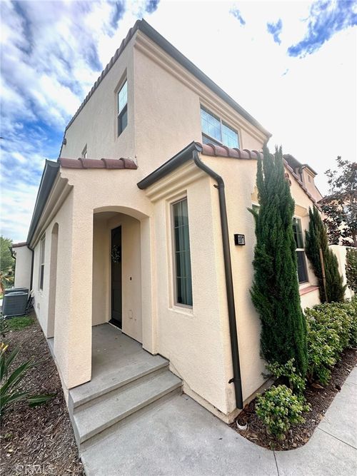 107 Tallowood, Irvine, CA, 92620-3110 | Card Image