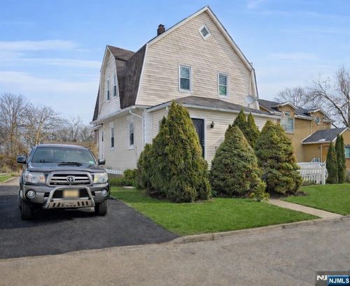 73 Fairview Ave, Teaneck, NJ, 07666-5912 | Card Image