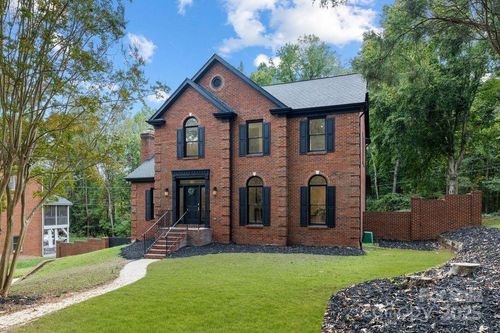 3127 Colvard Park Way, Charlotte, NC, 28269-8640 | Card Image