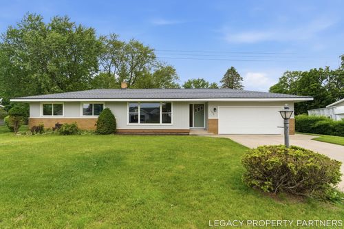 10625 Riley Street, Zeeland, MI, 49464 | Card Image