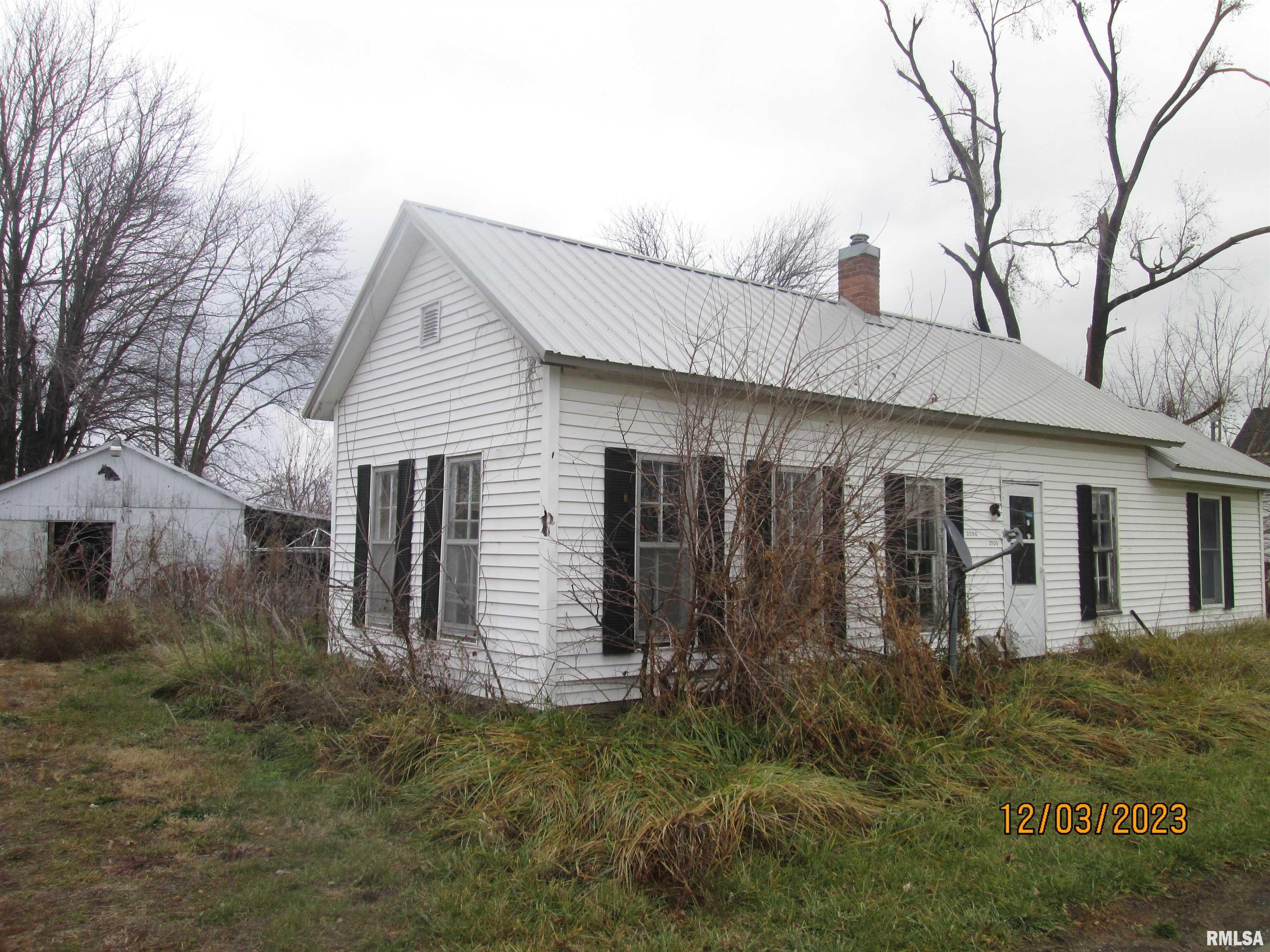 2086 E County Road, For Sale in Burnside Zoocasa