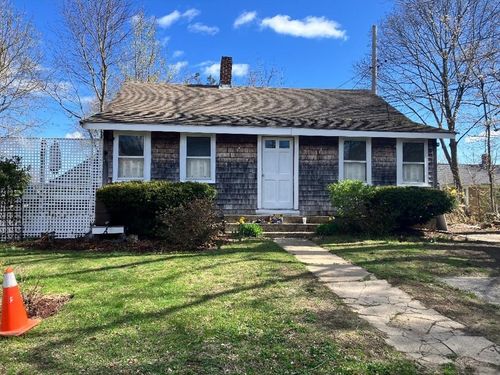 105R Main St, Kingston, MA, 02364 | Card Image