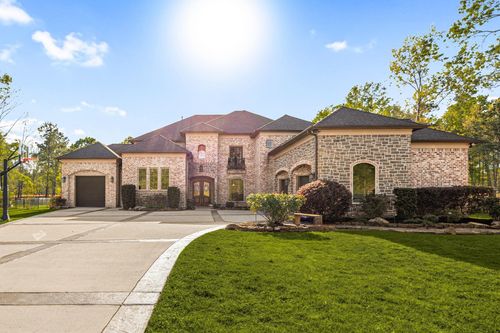 27507 Hunter Creek Ct, Spring, TX, 77386-4147 | Card Image