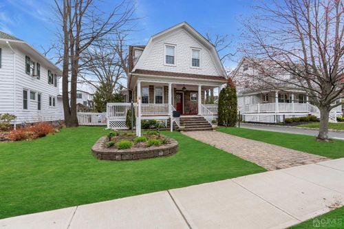 52 Reckless Pl, Red Bank, NJ, 07701-1704 | Card Image