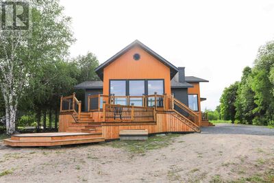 463 River Rd, Home with 3 bedrooms, 3 bathrooms and null parking in Sault Ste. Marie ON | Image 1