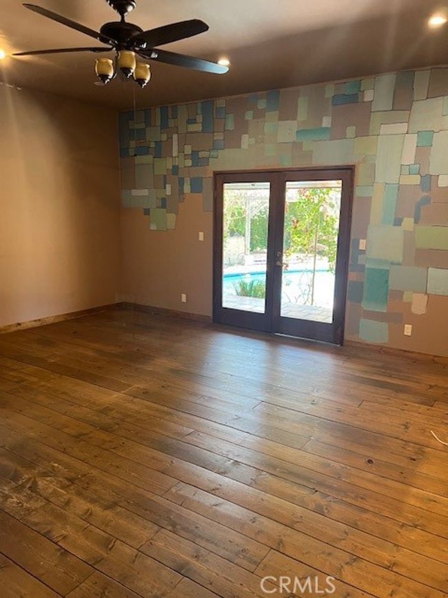 14720 Valerio St, House other with 5 bedrooms, 4 bathrooms and 2 parking in Van Nuys CA | Image 15